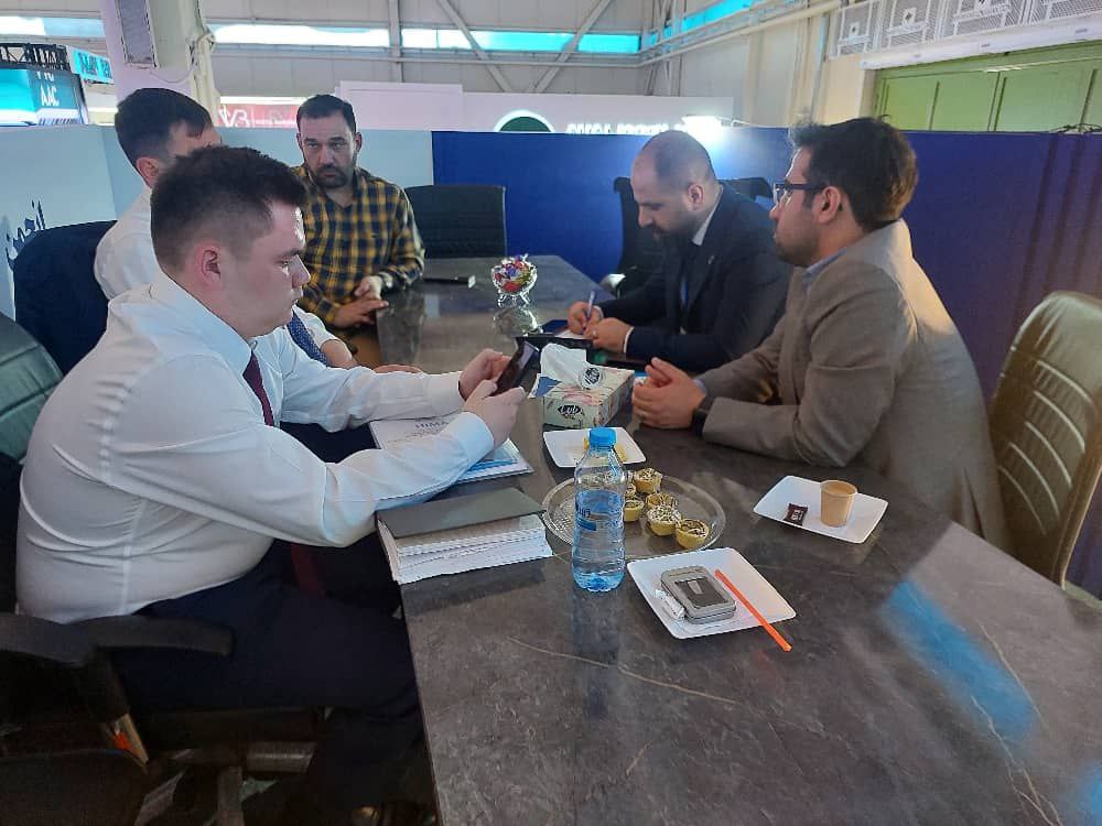 هوایار و شرکت روسیه